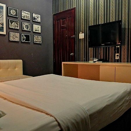 הו צ'י מין סיטי Aha Friday Hotel Le Hong Phong מראה חיצוני תמונה