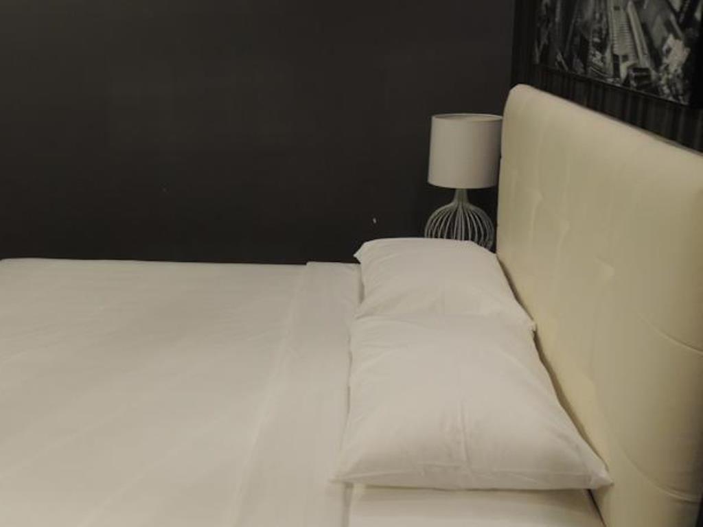 הו צ'י מין סיטי Aha Friday Hotel Le Hong Phong מראה חיצוני תמונה